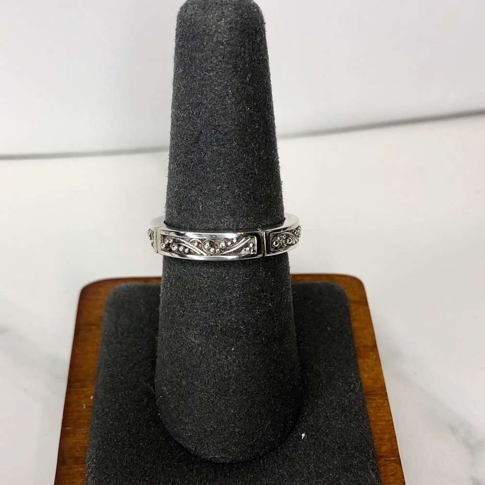 LOIS HILL Sterling Silver Narrow Band Ring w Granulated Scroll Design Sz 7-3/4 - Picture 7 of 17